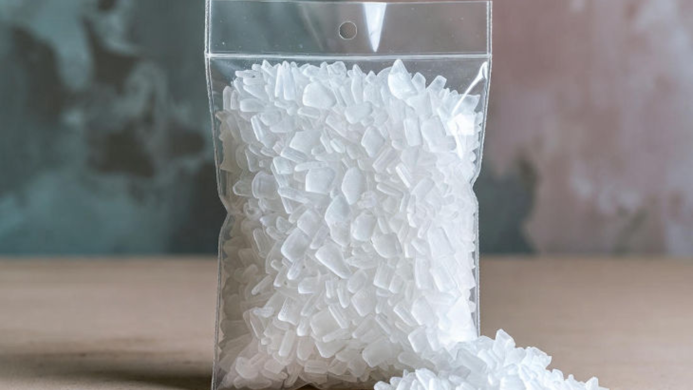 Manufacturer, Exporter, Importer, Supplier, Wholesaler, Retailer, Trader of Iso Borneol Flakes in Mandsaur, Madhya Pradesh, India