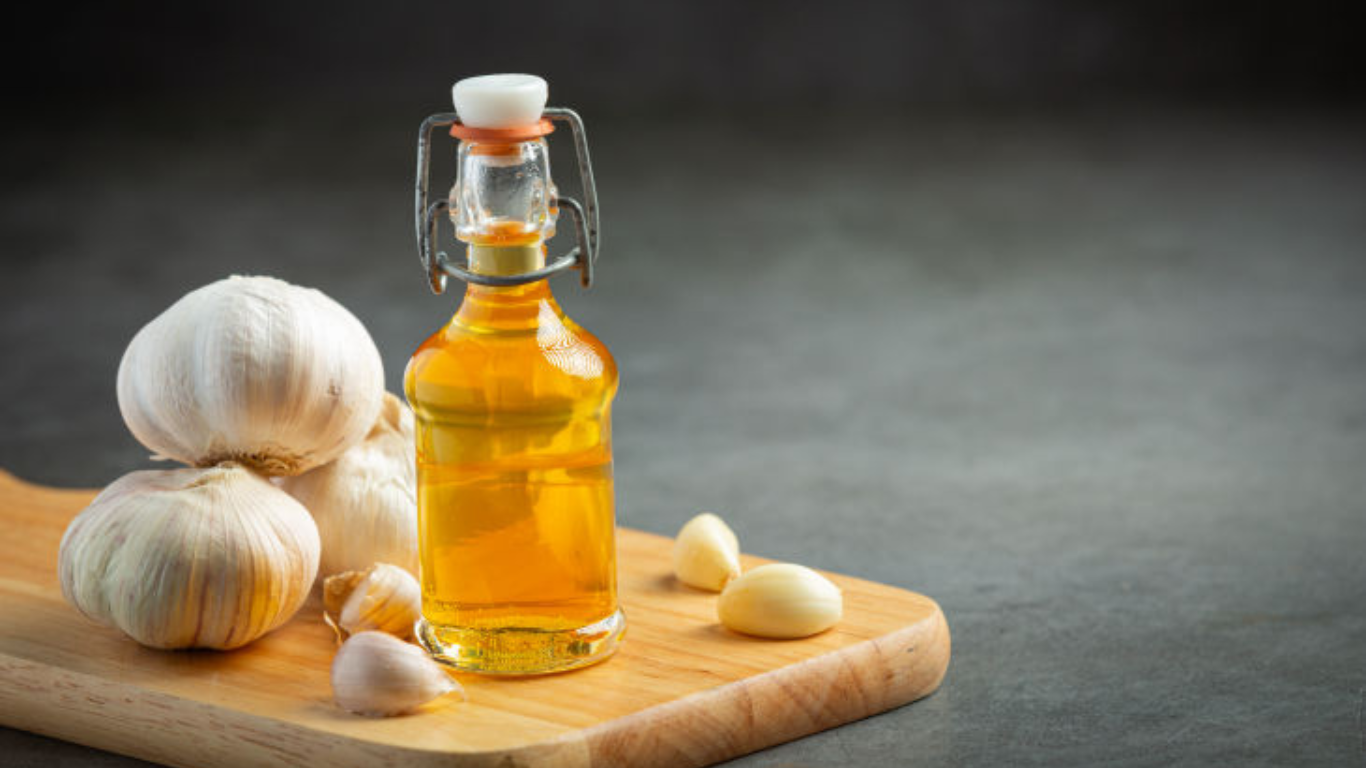 Manufacturer, Exporter, Importer, Supplier, Wholesaler, Retailer, Trader of Oil Soluble Extract in Mandsaur, Madhya Pradesh, India